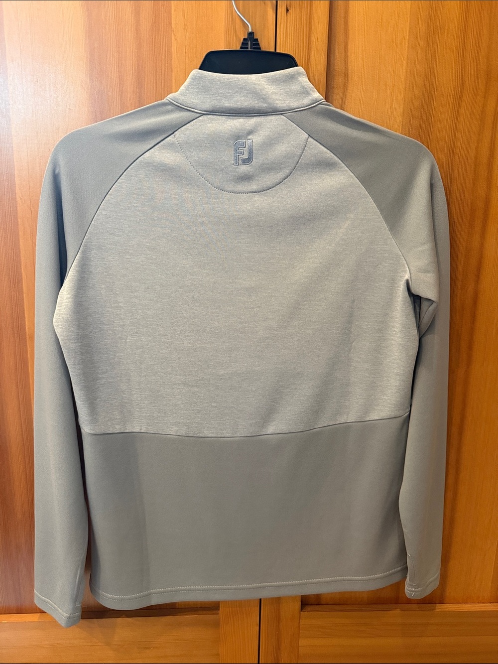 Women's Light Gray Long Sleeve Quarter-Zip Pullover - Picture 2 of 4